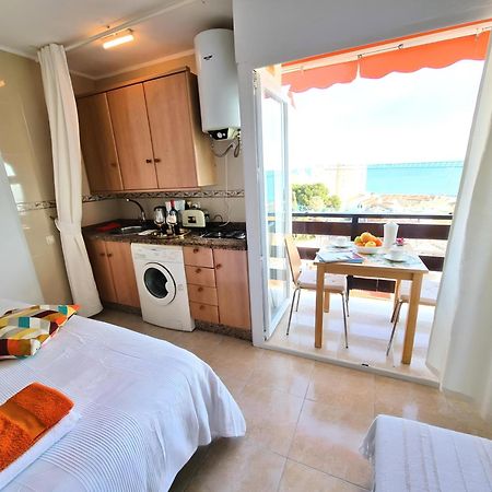 Estudio Las Naciones Bellavista Benalmadena Bagian luar foto
